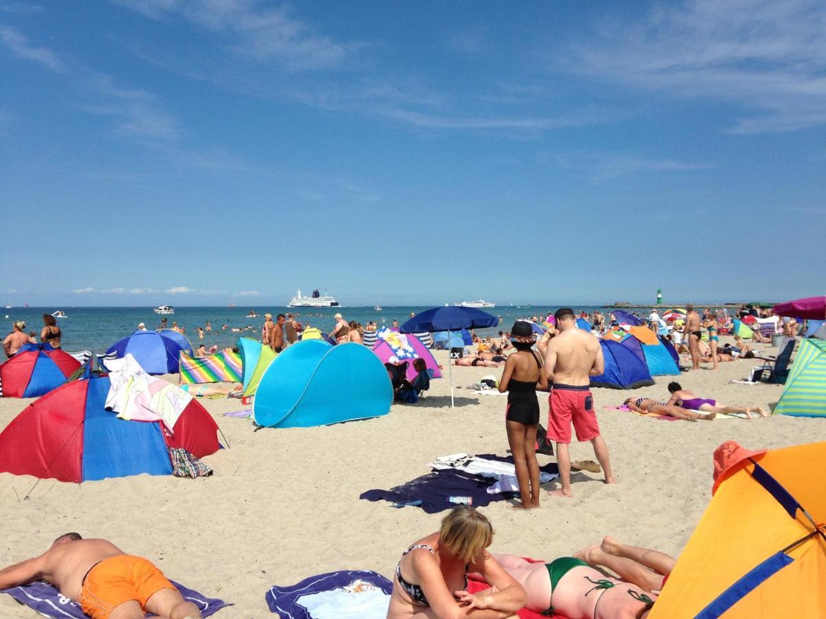 Beachside Haven: Exclusive Warnemünde With Sauna Rostock